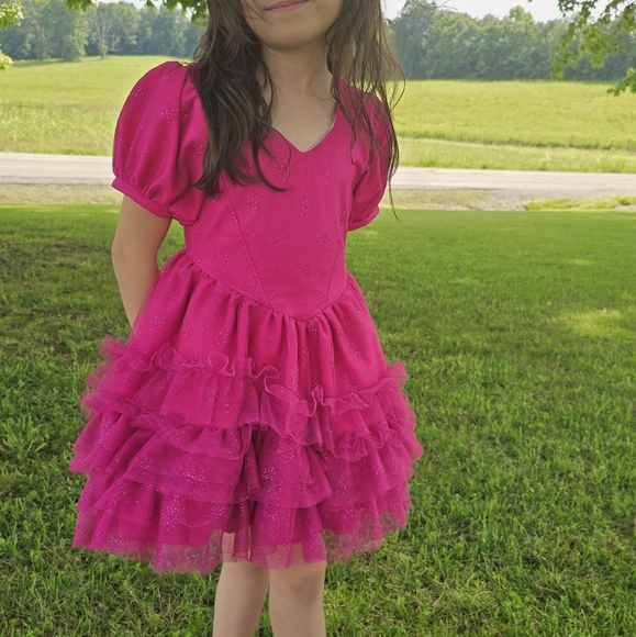 Barbie inspired Hot Pink dress for little girls - Picture 3 of 11